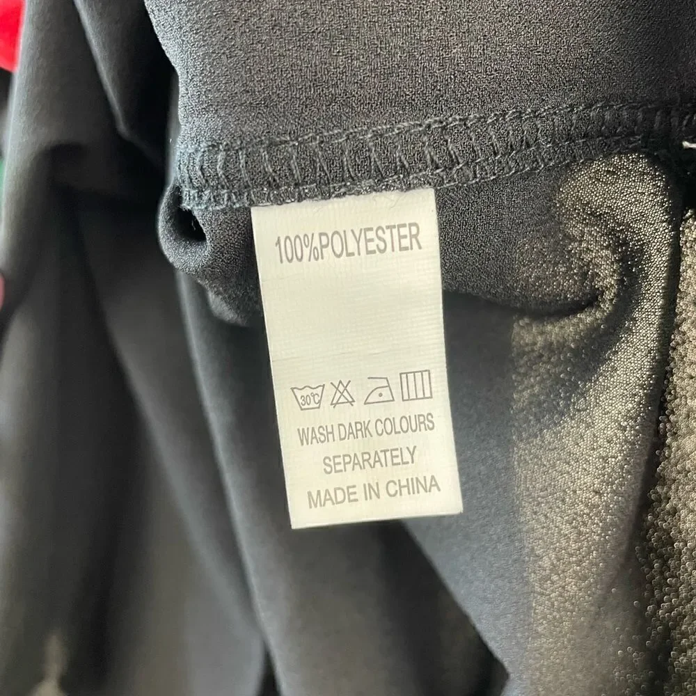 NWT Yincro Swim Coverup Size B